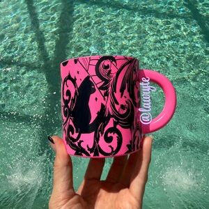 Starbucks 2021 Halloween Hot Pink Black Cat Ceramic Mug